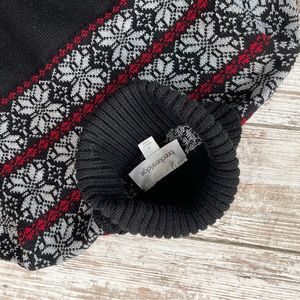 Festive vintage turtle neck